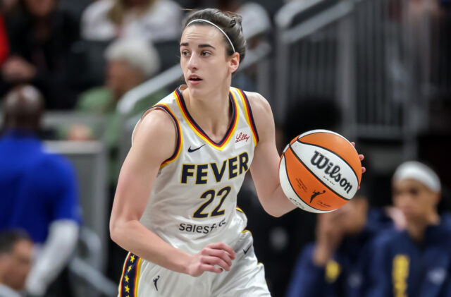 Citlin Clark faz da história WNBA contra o Beguelle Paige, Dallas Ali

