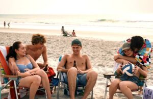 Comentário: ‘Verão eu me tornei bonito’ e ‘Love Island’ não representará os cyberbullies. Por que as redes sociais são tão tóxicas? Comentário: 'Verão eu me tornei bonito' e 'Love Island' não representará os cyberbullies. Por que as redes sociais são tão tóxicas?