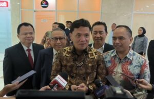 Existem novos códigos criminais, Habiburokhman garante que Pandji Pragiwaksono não será condenado arbitrariamente Comissão III da Câmara dos Deputados Espere que a proposta oficial do KPK proibam os prisioneiros de usar máscaras