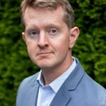 Como 'Jeopardy!' Whiz Ken Jennings aprendeu a fazer 'Kenneccs' em todos os lugares e por que ele teme ai