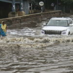 Como a forte chuva, o grupo "da consultoria doméstica para escritórios