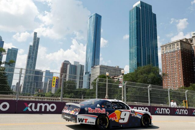 Mapa de corrida da NASCAR Street ao redor do estádio