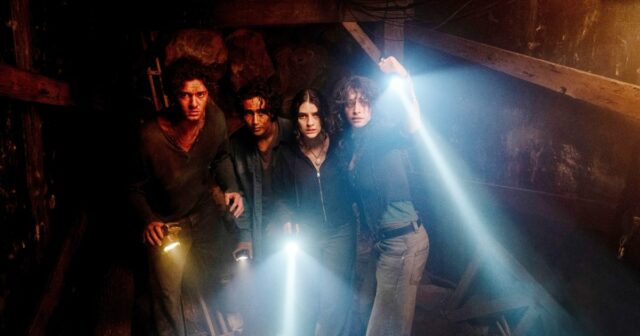 Caroline Menton analisa seu golem em 'Rarceza'.