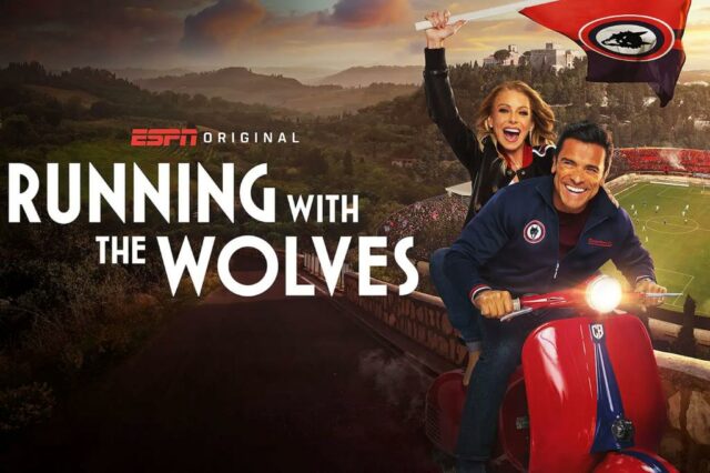 "Correndo com lobos": como assistir Kelly Ripa, Marek Consuelosa, aventura de futebol de graça

