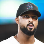 Cubs previam adquirir o vencedor da juventude do Marlins Cy em grande minuto de sucesso de bilheteria