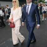 Dave Grohl liderou as estrelas que participaram do terceiro dia de Wimbledon na quarta -feira em seu primeiro evento público com sua esposa Jordyn Blum desde que desapareceu um filho de amor secreto no ano passado