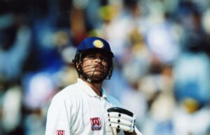 De Tendulkar à Root: Uma lista de jogadores com a maioria dos testes no críquete masculino De Tendulkar à Root: Uma lista de jogadores com a maioria dos testes no críquete masculino