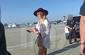 Decisão policial de Britney após voos selvagens do México Britney-Spears-Kal-07-112025