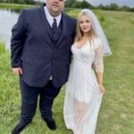 George Keywood (foto com a sra. Sienna) tornou-se pré-diabética e lutou para subir quando ele começou a tomar o medicamento para perda de peso no ano passado (foto antes de sua perda de peso)