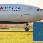 A Delta Airlines Airlines A330 Aircraft Taxiis no Aeroporto Internacional de Amsterdã Schiphol Eham AMS na Holanda 18 de novembro de 2020.
