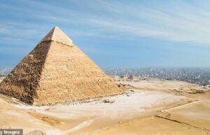 Descoberta inovadora no grande shakes da pirâmide do Egito analisa como a estrutura misteriosa foi construída A Grande Pirâmide de Gizé é a maior pirâmide egípcia e foi construída pelo Faraó Khufu, que governou durante a Quarta Dinastia no Velho Reino