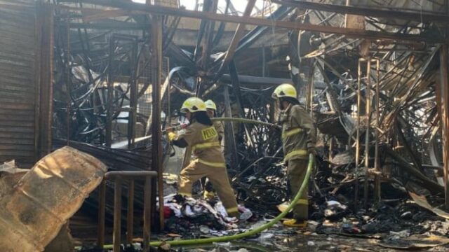 Desmontando o culpado de purificar o mercado de purificação, cinzas para cabos confiscados pela Puslab para a polícia nacional

