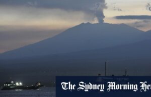 Dezenas falharam após a balsa deprime Bali Dezenas falharam após a balsa deprime Bali