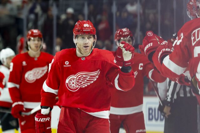 "Dinheiro resíduos" deve ser o jogador de ala do AM34 ": os fãs da NHL reagem à extensão de US $ 3 milhões de Patrick Kane, Red Wings, de Patrick Kane

