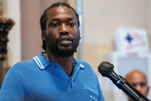 Do que Lakylia Taylor é acusada? Meek Mill consulta que um título de 19 anos é determinado como 2,5 milhões de dólares

