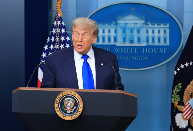 Donald Trump fez uma nova perda legal sobre a ordem de cidadania nascida

