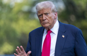 Donald Trump sofre de “brutal” de Jeffrey Epstein Donald Trump sofre de "brutal" de Jeffrey Epstein