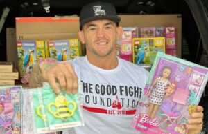 Dustin Poirier explica como o UFC 318 ajudará a Bom Fundação de Fighting Dustin Poirier explica como o UFC 318 ajudará a Bom Fundação de Fighting