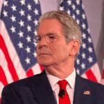 EXCLUSIVO - Scott Besent Touts 'Conta Trump' como uma caixa de câmbio para alfabetização financeira: "All Akter"