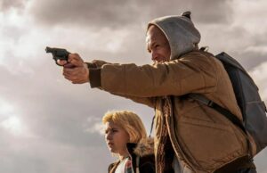 “Ela monta por espingarda: Taron Egerton é pai que quebra mal em suspense confiante e podre "Ela monta por espingarda: Taron Egerton é pai que quebra mal em suspense confiante e podre