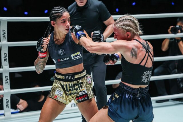 "Ele deu um soco muito" - Allcia Hellen Rodrigues diz que Johanna Pessoa foi pega despreparada pelas mãos ocupadas

