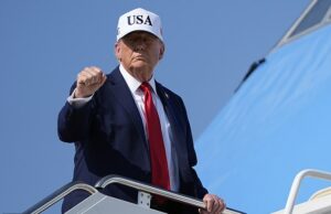 Elon revela planos inteligentes para sabotar Trump como “America Party” choque GOP O presidente Donald Trump gesticula enquanto embarca na Força Aérea One, quinta -feira, 3 de julho de 2025, na base conjunta Andrews, MD.