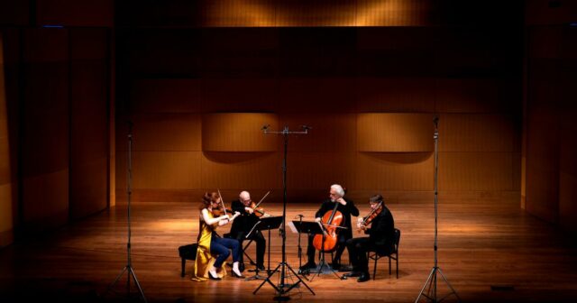 Em Huntington, o novo quarteto de cordas de Hollywood lembra os lendários músicos de estudo

