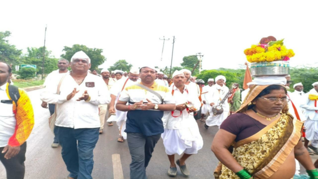 Em profunda lealdade, essa negação de Nanded reflete sua viagem sagrada

