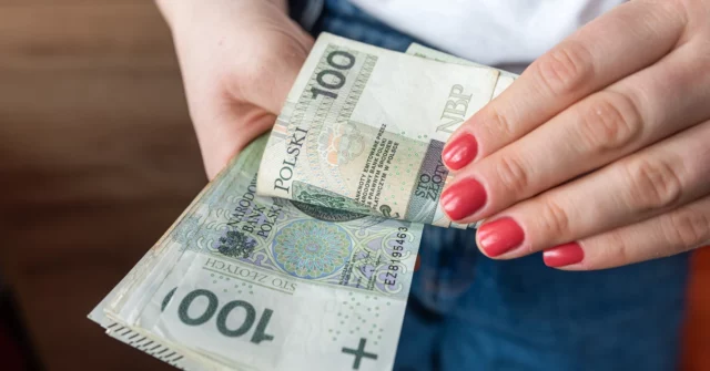 Empregador, um curto piloto de tempo de trabalho começa! Hoje você pode começar a implementá -lo em sua empresa. Como é uma nova semana contábil e se vale a pena participar do programa

