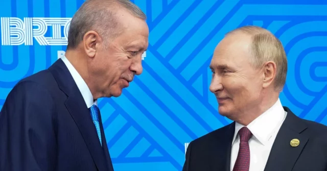 Erdogan falou com Putin. Ele o avisou de ameaças

