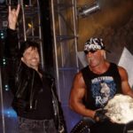 Eric Bischoff explica como Hulk Hogan aprendeu a passar