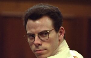 Eric Mendez não pode retornar ao hospital para pedras nos rins, prisão 1130 Eric Menendez Getty 01