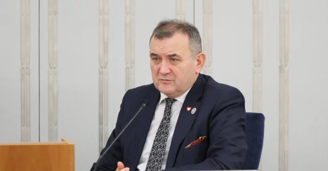 Escândalo de drenagem: 5 anos de prisão para o senador Gawłowski. O Tribunal não tinha dúvida

