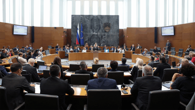 Eslovênia aprova a lei sobre a legalização de morrer assistido para adultos

