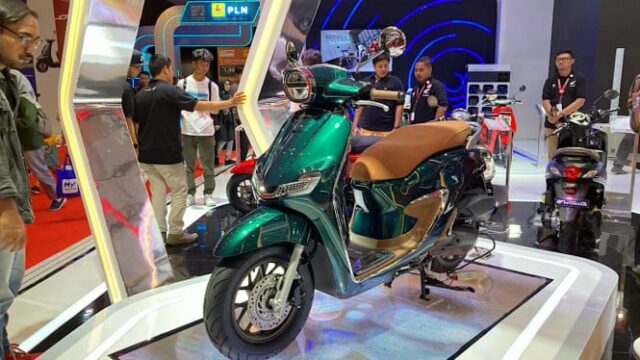 Esquema de entrega Honda Stylo 160, de Rp1,2 milhões

