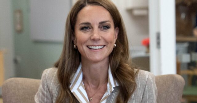 Esses tênis aprovados por Kate Middleton vão com tudo e estão à venda

