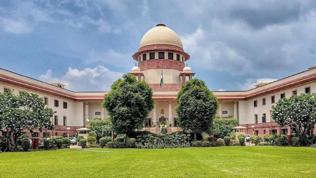 Estado da Suprema Corte contra Mumbai Taks Acticalal

