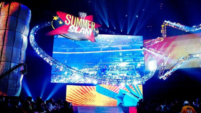 "Esteja pronto ... porque eu sei que somos" - 5 vezes o campeão WWE se reflete no anúncio dos recordes de bilheteria sobre SummerSlam

