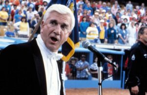 Estrela de ‘Naked Gun’ na popularidade duradoura de ‘Olá! É Enrico Pallazzo! ‘:’ É loucura ‘ Mark Holton em