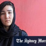 Bebeu Rahimi Farhangdost para deixar a Indonésia para a Austrália.