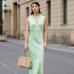 Eu tenho 5'3 ", e esses 17 vestidos de convidado de casamento são ajustados como uma luva