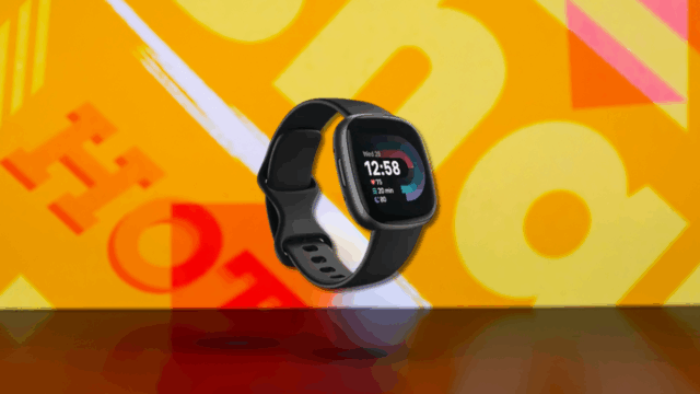 Fitbit Versa 4