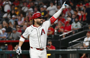 Eugenio sárerewstakes farfaks faz a curva selvagem para o pior depois de assustar o HBP Eugenio sárerewstakes farfaks faz a curva selvagem para o pior depois de assustar o HBP