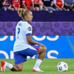 Euro 2025: Inglaterra para não aceitar um joelho na Itália semifinais para abuso racista