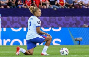 Euro 2025: Inglaterra para não aceitar um joelho na Itália semifinais para abuso racista Euro 2025: Inglaterra para não aceitar um joelho na Itália semifinais para abuso racista