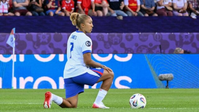 Euro 2025: Inglaterra para não aceitar um joelho na Itália semifinais para abuso racista

