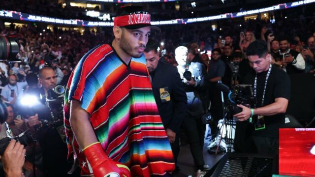Ex -campeão mundial Julio Cesar Chavez -Jr.

