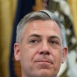 Exclusivo-sen. Jim Banks: os contribuintes não devem dar, por exemplo, outro centavo