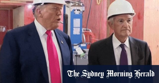 Pegamos o presidente do Federal Reserve da Hieronymus Powell alguns segundos para designar Donald Trump com um confatis dois projetos separados.
