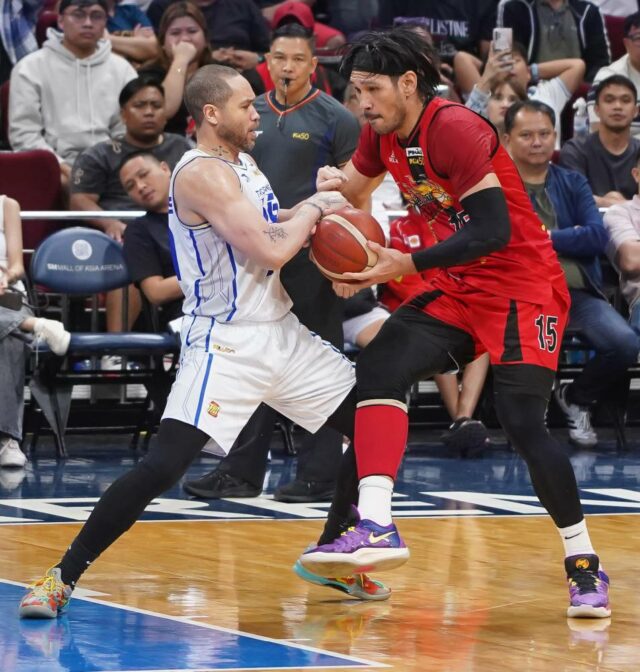 Finals da Filipin Cup Game 4 San Miguel-Tnt_Pog Erram, Brandon Ganuelas-Ser, Rodney Bronial